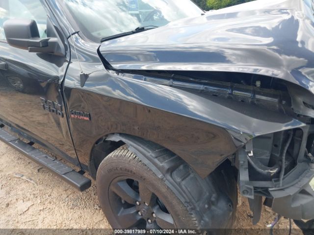 1C6RR7FT0JS348420 RAM 1500 Express Quad Cab 4x4 6'4 Box