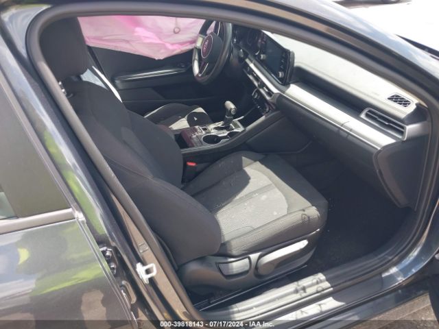 5XXG14J22MG065701 KIA K5 LXS