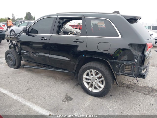 1C4RJEAG6HC685449 Jeep Grand Cherokee Laredo 4x2