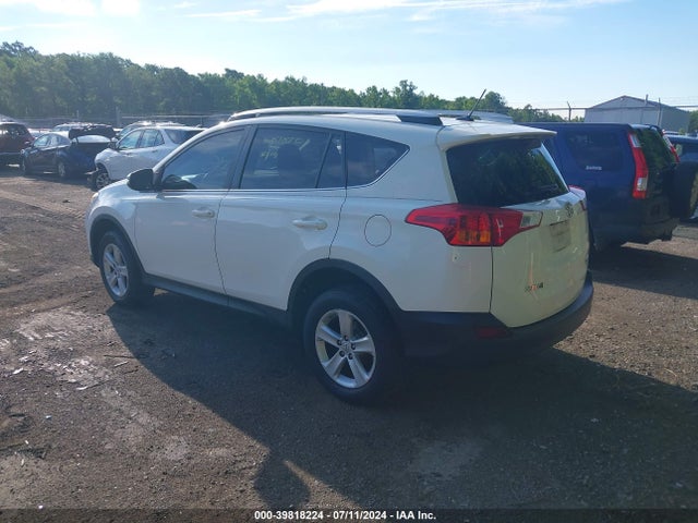 Toyota Rav4 Xle 2014 2T3WFREV7EW110158 Image 3
