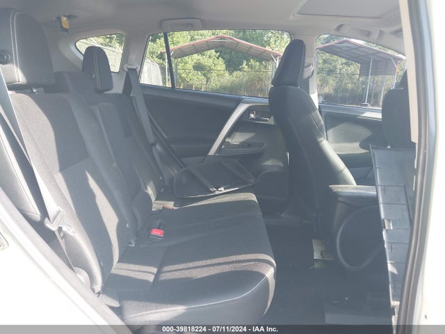 Toyota Rav4 Xle 2014 2T3WFREV7EW110158 Image 8