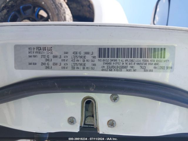 3C6UR5HL8HG589087 RAM 2500 Tradesman  4x4 8' Box