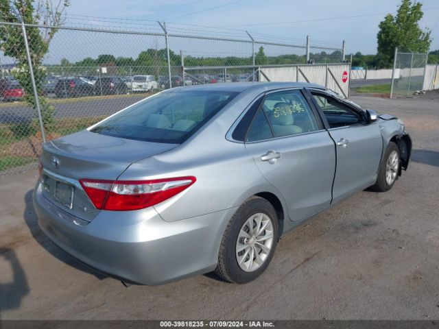 4T1BD1FK9GU184493 Toyota Camry Hybrid Le
