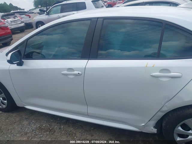 Toyota COROLLA LE 2022 5YFEPMAE4NP298116 Image 14