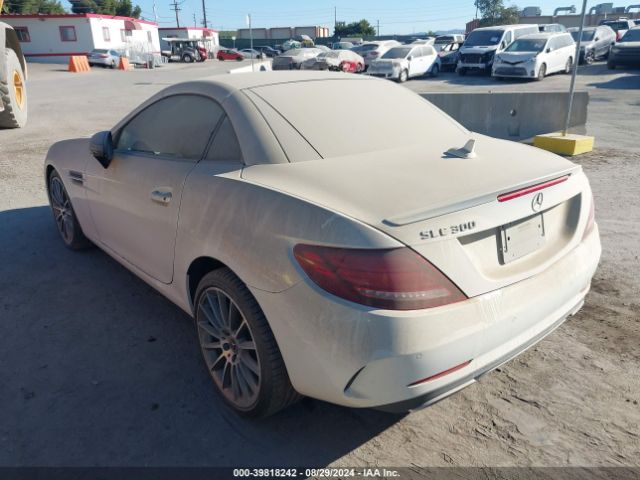 WDDPK3JA2KF163451 Mercedes-Benz Slc 300