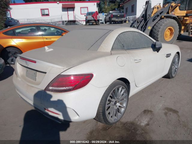 WDDPK3JA2KF163451 Mercedes-Benz Slc 300