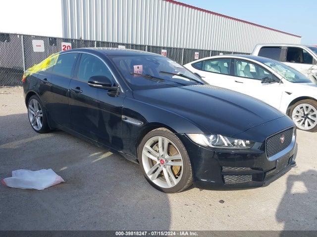 2017 JAGUAR XE SAJAD4BV4HCP13357 Photo 0