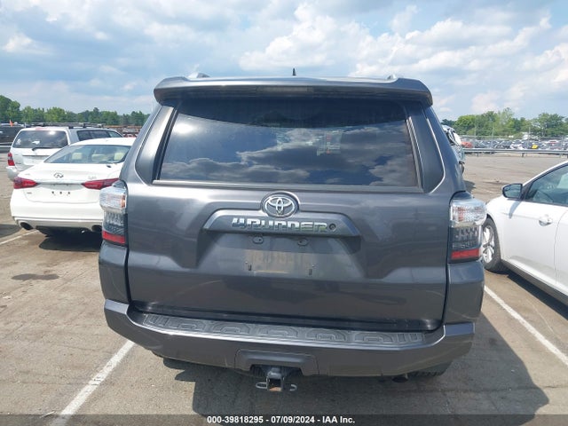 Toyota 4RUNNER SR5 2016 JTEZU5JR1G5112577 Image 16