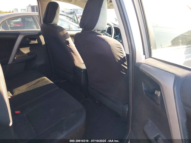 Toyota RAV4 LE 2017 2T3ZFREV0HW361587 Image 8