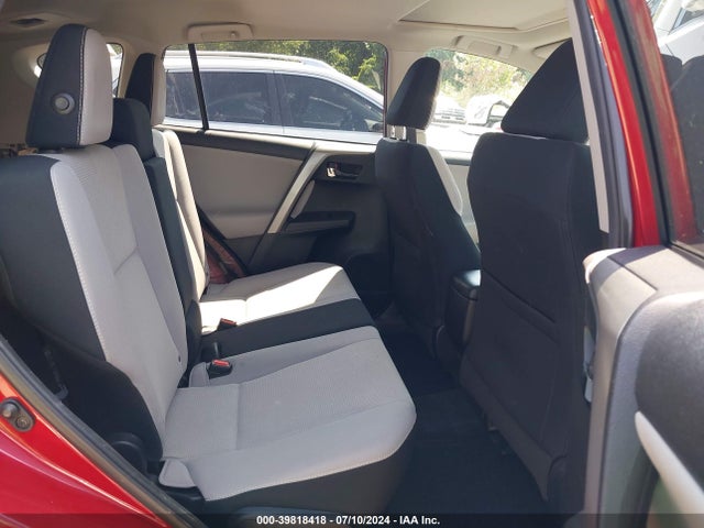 Toyota Rav4 Xle 2017 2T3RFREV9HW624756 Image 8