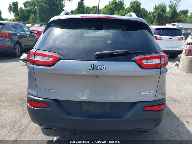 1C4PJMCX1JD545386 Jeep Cherokee Latitude 4x4