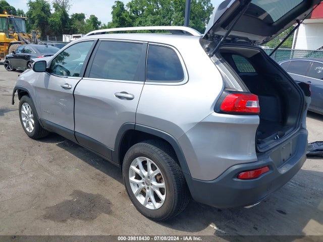 1C4PJMCX1JD545386 Jeep Cherokee Latitude 4x4