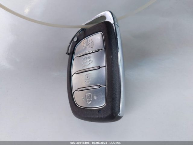 KM8J33A49MU293213 Hyundai Tucson Value