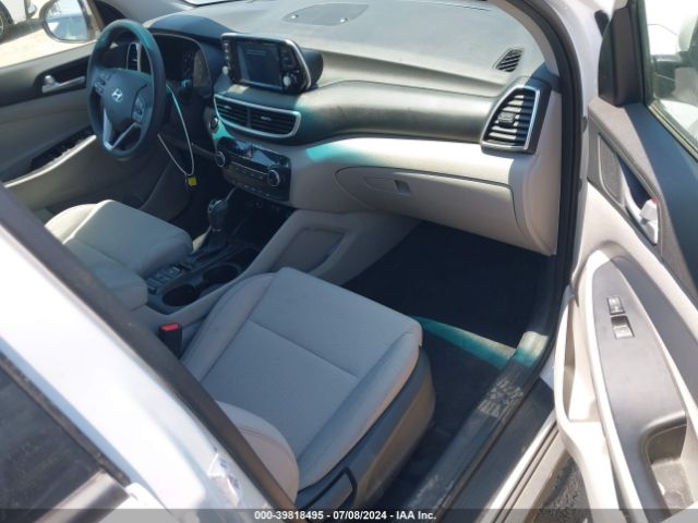 KM8J33A49MU293213 Hyundai Tucson Value