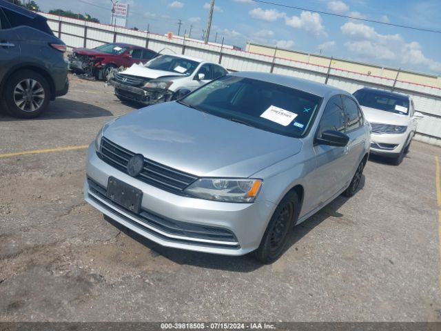 3VW2K7AJ0FM260422 Volkswagen Jetta 2.0l S