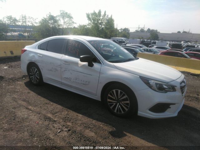 4S3BNAB61J3003927 Subaru Legacy 2.5i