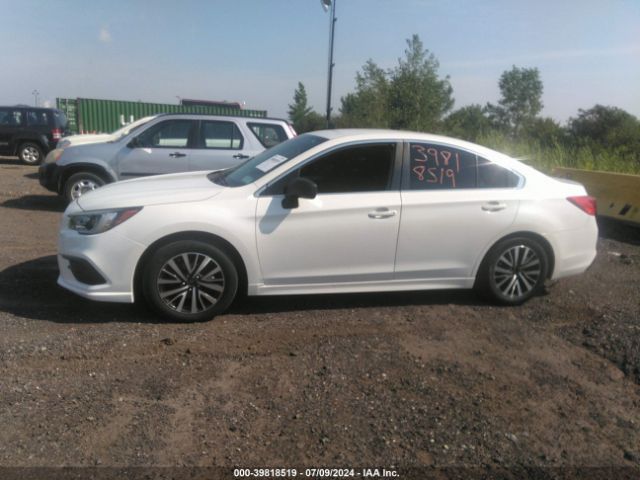 4S3BNAB61J3003927 Subaru Legacy 2.5i