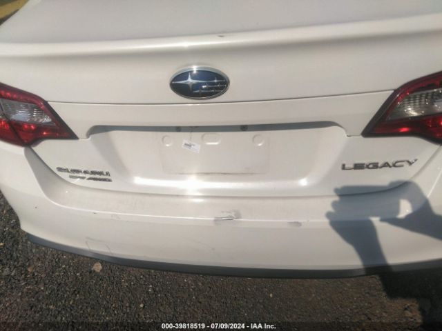 4S3BNAB61J3003927 Subaru Legacy 2.5i