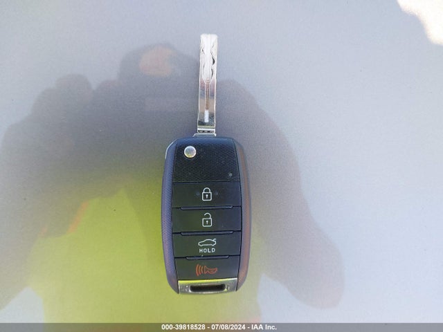 KIA Optima Lx 2015 5XXGM4A74FG460002 Image 11