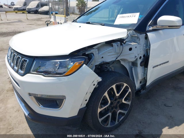 3C4NJCCB9JT248124 Jeep Compass Limited Fwd