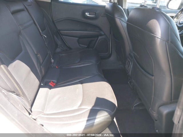 3C4NJCCB9JT248124 Jeep Compass Limited Fwd
