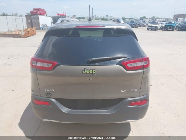 1C4PJMDB9HW528143 Jeep Cherokee Limited 4x4
