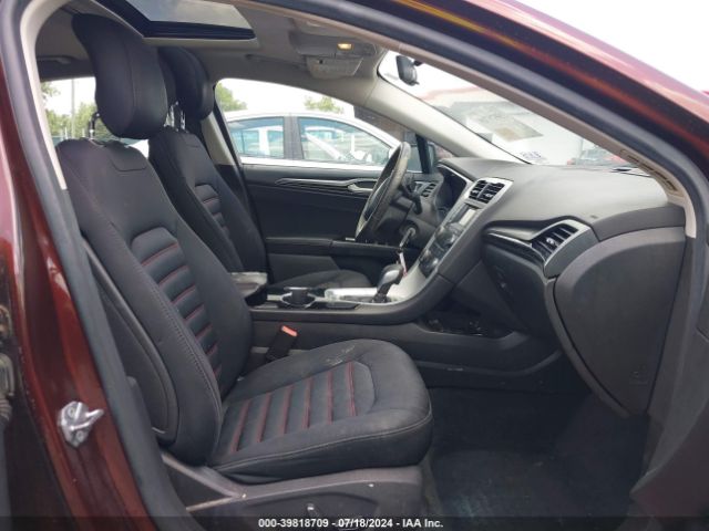 3FA6P0H9XFR125935 Ford FUSION SE