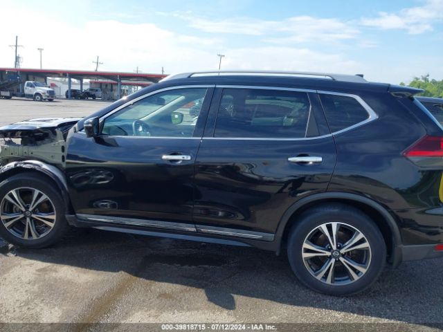 5N1AT2MT2JC806672 Nissan Rogue Sl