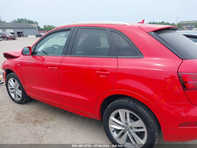WA1ECCFS6JR027315 Audi Q3 2.0t Premium/2.0t Sport Premium