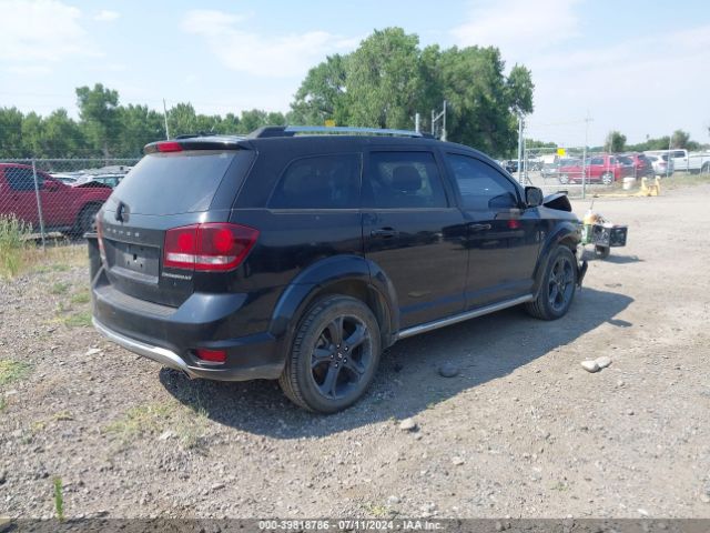 3C4PDDGG7JT387664 Dodge Journey Crossroad Awd