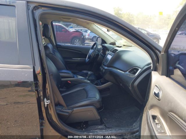 3C4PDDGG7JT387664 Dodge Journey Crossroad Awd