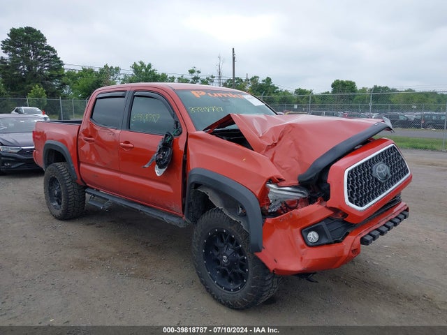 Toyota Tacoma Trd Off Road 2018 3TMCZ5AN0JM131003 main image