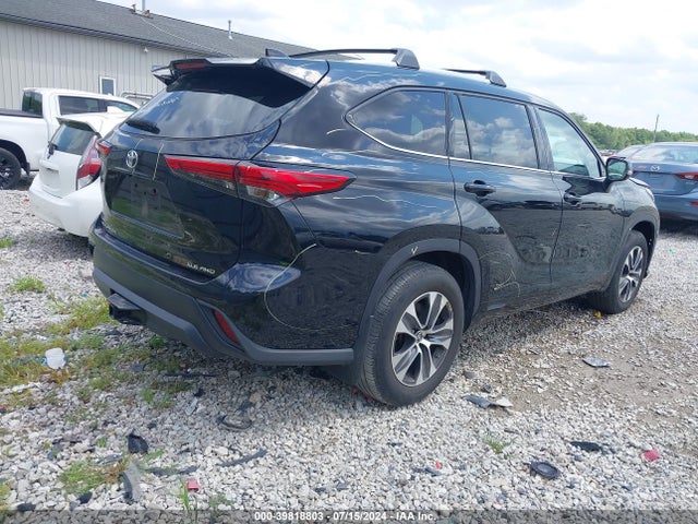 Toyota Highlander Xle 2021 5TDGZRBH2MS141750 Image 4