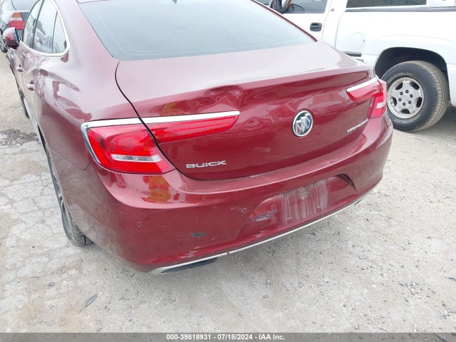 1G4ZN5SS4HU144865 Buick Lacrosse Preferred