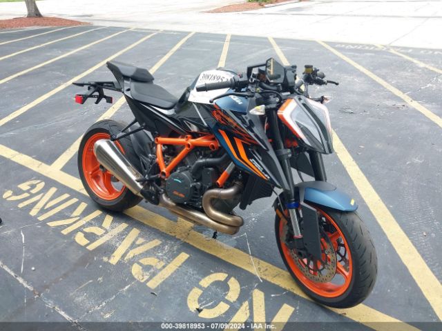 2023 KTM 1290 VBKV39400PM972131