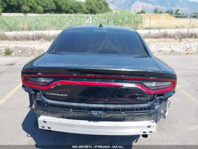 2C3CDXHG5FH721628 Dodge Charger Sxt
