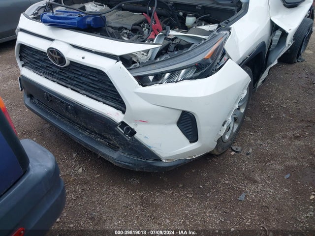 Toyota RAV4 LE 2019 JTMH1RFV1KD501465 Image 18