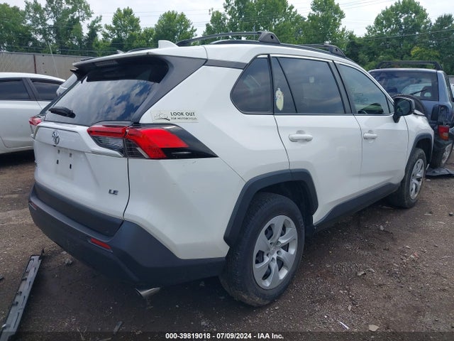 Toyota RAV4 LE 2019 JTMH1RFV1KD501465 Image 4