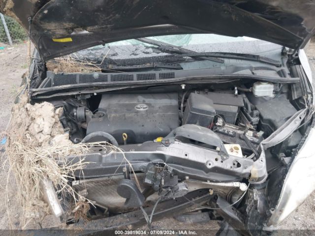 5TDYK3DC6ES503538 Toyota Sienna Xle V6 8 Passenger