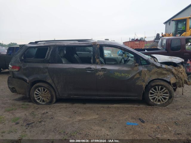 5TDYK3DC6ES503538 Toyota Sienna Xle V6 8 Passenger