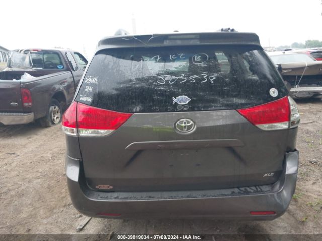 5TDYK3DC6ES503538 Toyota Sienna Xle V6 8 Passenger