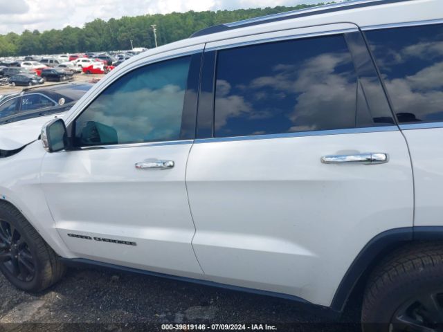 1C4RJEBG3HC826525 Jeep Grand Cherokee Limited 4x2