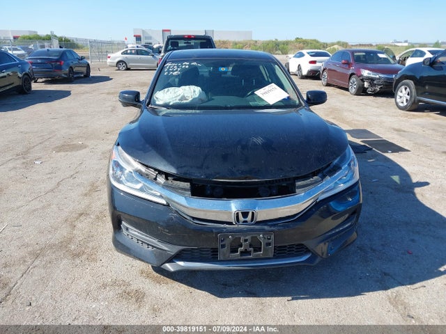 Honda ACCORD EX 2017 1HGCR2F70HA111285 Image 12