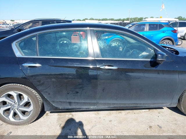 Honda ACCORD EX 2017 1HGCR2F70HA111285 Image 13