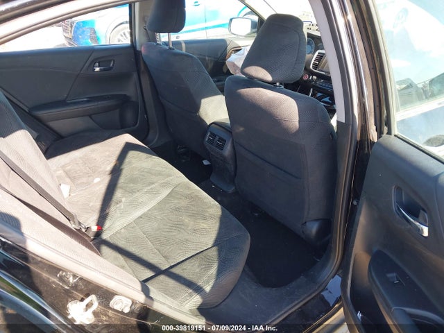 Honda ACCORD EX 2017 1HGCR2F70HA111285 Image 8