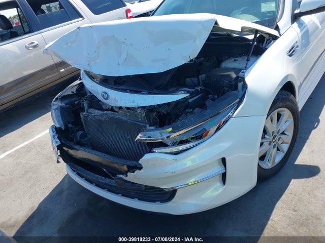 KIA Optima Lx 2018 5XXGT4L33JG215598 Image 12