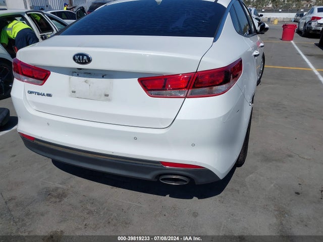 KIA Optima Lx 2018 5XXGT4L33JG215598 Image 16