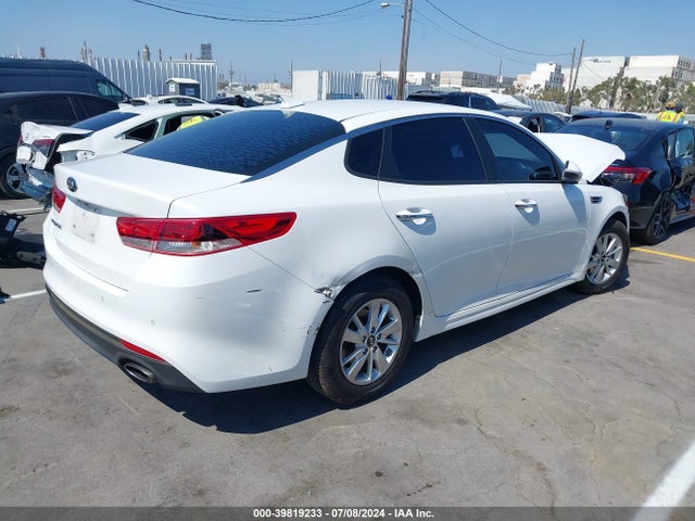 KIA Optima Lx 2018 5XXGT4L33JG215598 Image 4