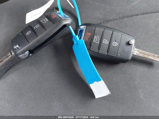 KNDJN2A24E7701639 KIA Soul