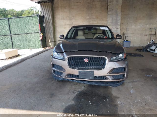 SADCK2BV4HA074608 Jaguar F-pace 35t Prestige
